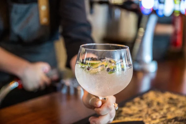 crown-pub-arford-bar-drink